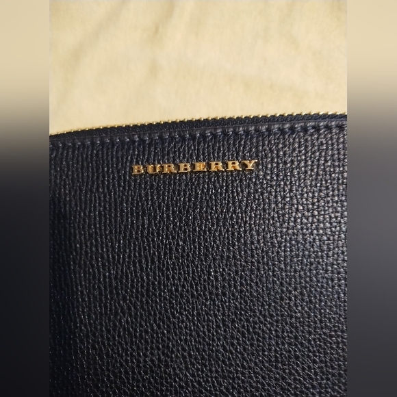Burberry Small Black Purse/Crossbody - Picture 5 of 9